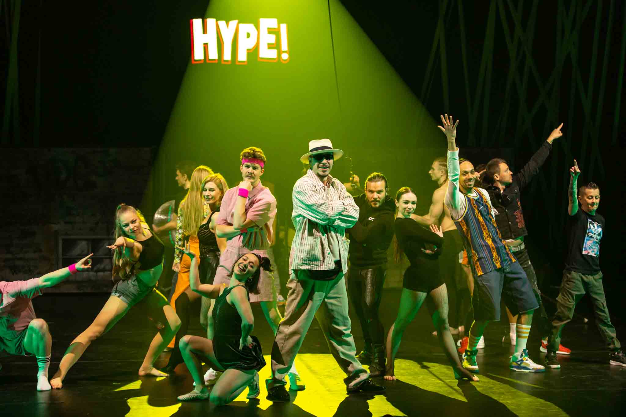 Tournee Superfly 2025 Feuerwerk der Turnkunst On Stage